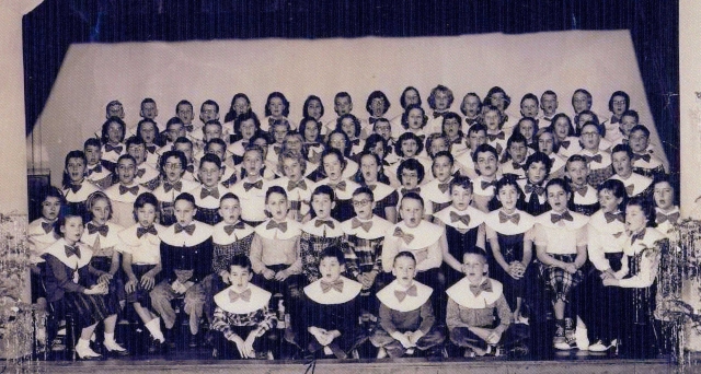 Randall School Christmas program - anyone able to identify the kids?